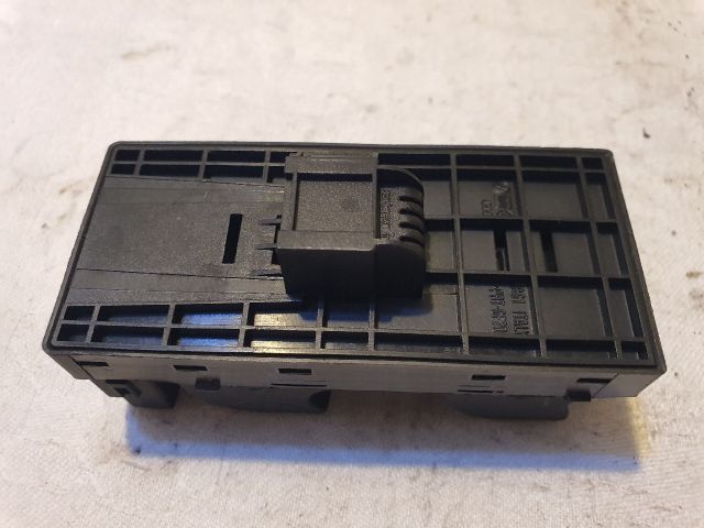 bontott AUDI A6 C6 Ablakemelő Kapcsoló Négyes / Kettes