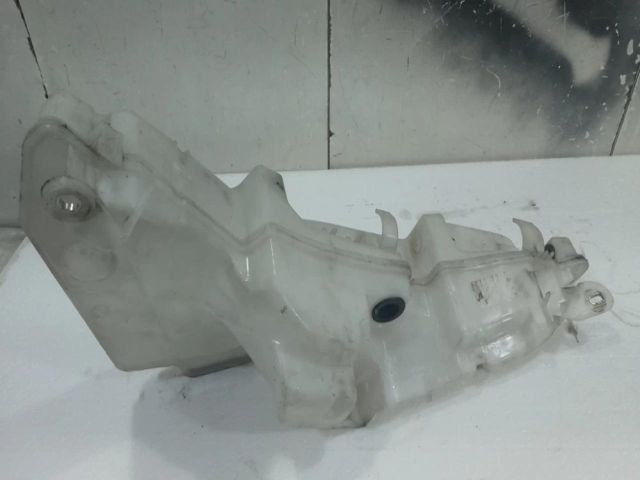 bontott AUDI A6 C6 Ablakmosó Tartály