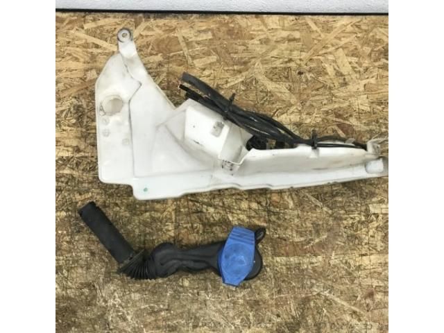 bontott AUDI A6 C6 Ablakmosó Tartály