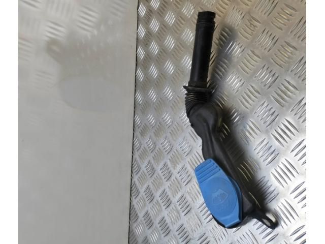 bontott AUDI A6 C6 Ablakmosótartály Betöltő