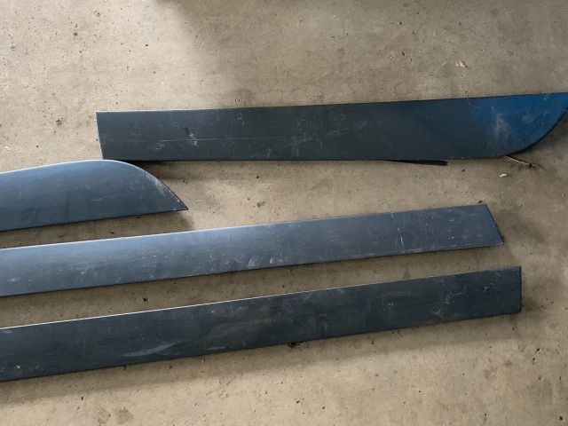 bontott AUDI A6 C6 Ajtó Díszléc Szett