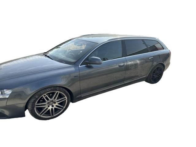 bontott AUDI A6 C6 Ajtó Kárpit Világítás