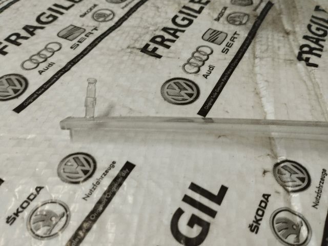 bontott AUDI A6 C6 Ajtó Kárpit Világítás