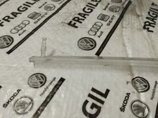 bontott AUDI A6 C6 Ajtó Kárpit Világítás