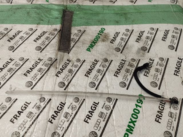 bontott AUDI A6 C6 Ajtó Kárpit Világítás