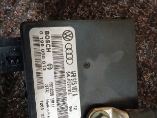 bontott AUDI A6 C6 Akkumulátor Komfort Elektronika