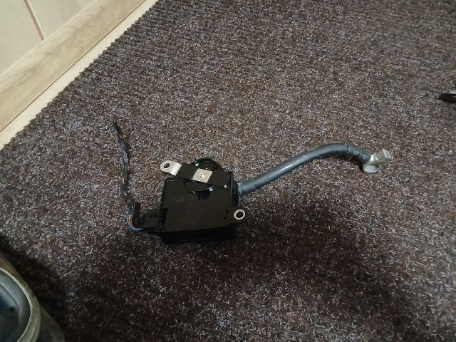 bontott AUDI A6 C6 Akkumulátor Komfort Elektronika