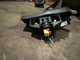 bontott AUDI A6 C6 Akkumulátor Saru Elektronikával