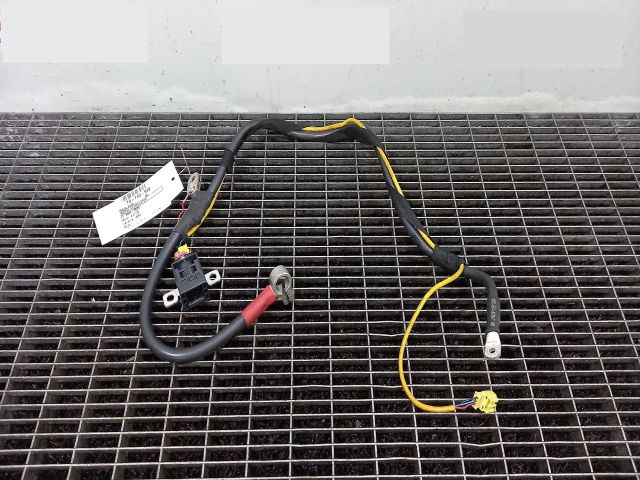 bontott AUDI A6 C6 Akkumulátor Saru