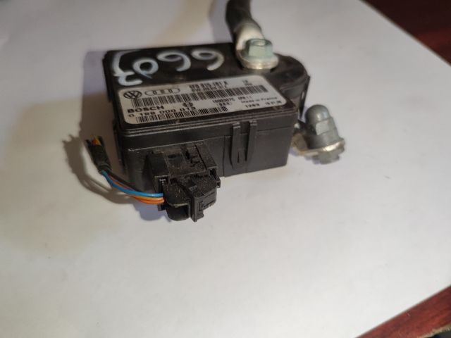 bontott AUDI A6 C6 Akkumulátor Vezérlő Panel