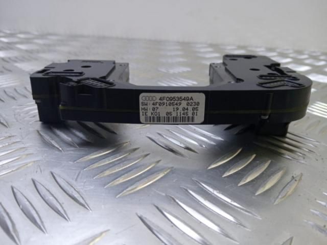 bontott AUDI A6 C6 Aktív Kormány Elektronika