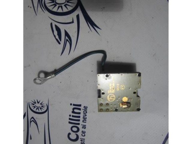 bontott AUDI A6 C6 Antenna Erősítő