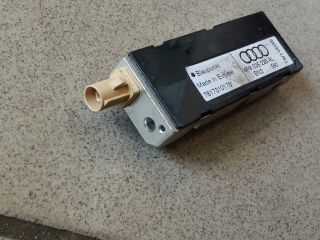 bontott AUDI A6 C6 Antenna Erősítő