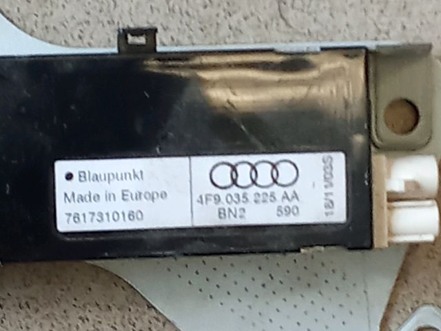 bontott AUDI A6 C6 Antenna Erősítő