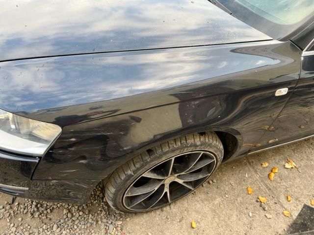 bontott AUDI A6 C6 Antenna Erősítő