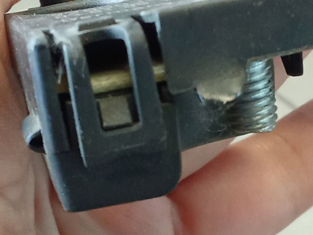 bontott AUDI A6 C6 Antenna Erősítő