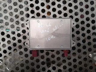 bontott AUDI A6 C6 Antenna Erősítő