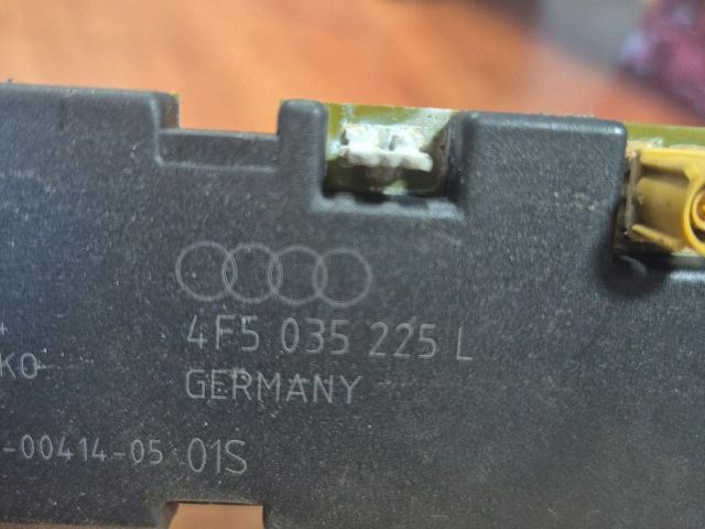 bontott AUDI A6 C6 Antenna