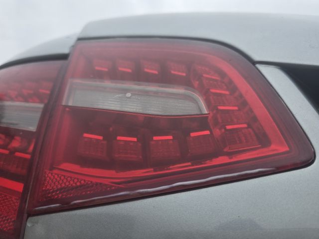 bontott AUDI A6 C6 Bal Belső Hátsó Lámpa