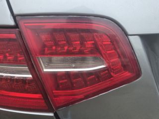 bontott AUDI A6 C6 Bal Belső Hátsó Lámpa