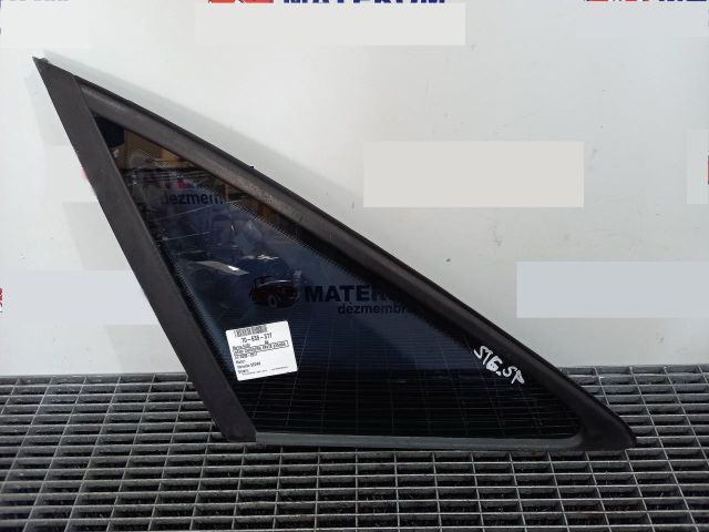 bontott AUDI A6 C6 Bal C Oszlop