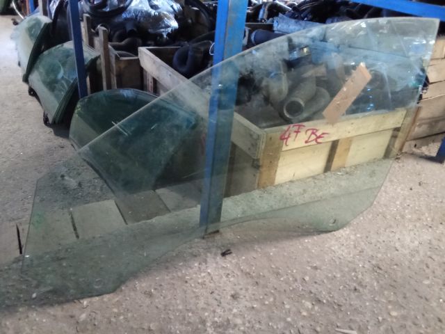 bontott AUDI A6 C6 Bal első Ablak