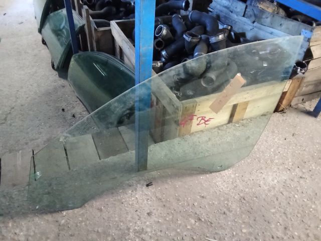 bontott AUDI A6 C6 Bal első Ablak