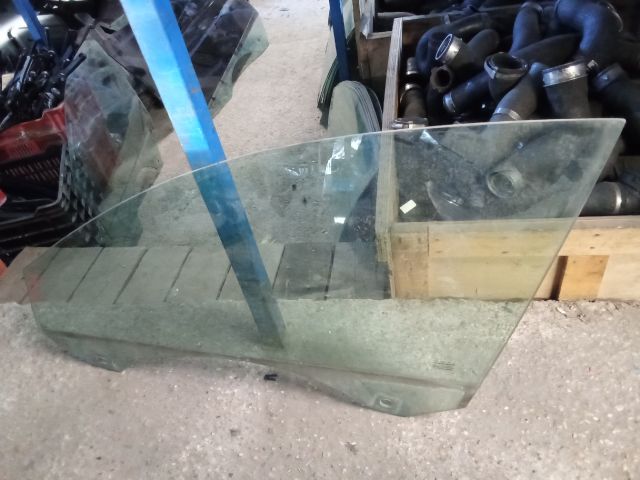 bontott AUDI A6 C6 Bal első Ablak