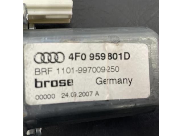 bontott AUDI A6 C6 Bal első Ablakemelő Motor