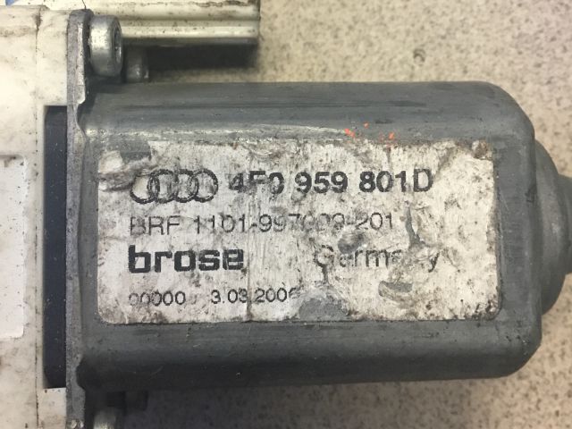 bontott AUDI A6 C6 Bal első Ablakemelő Motor