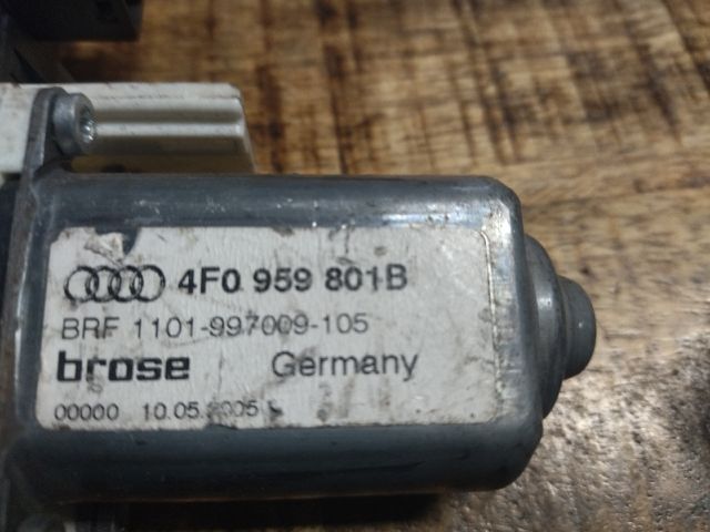 bontott AUDI A6 C6 Bal első Ablakemelő Motor