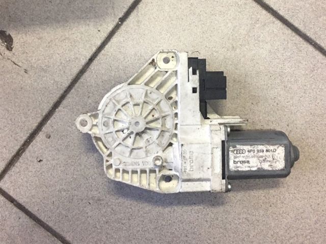 bontott AUDI A6 C6 Bal első Ablakemelő Motor