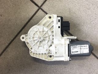 bontott AUDI A6 C6 Bal első Ablakemelő Motor