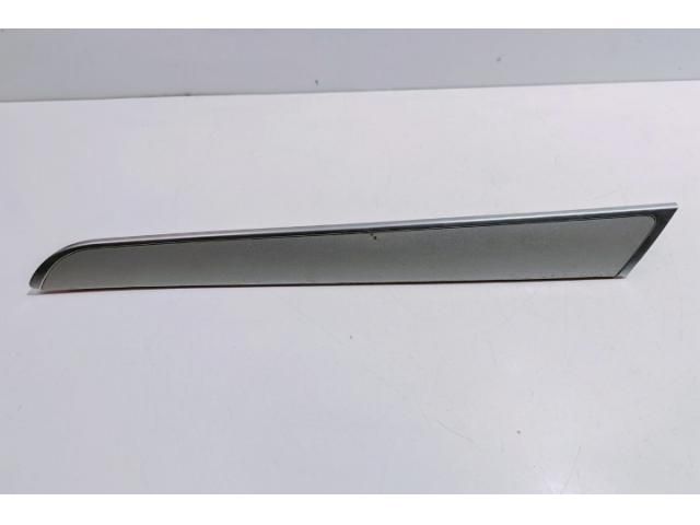 bontott AUDI A6 C6 Bal első Ajtó Díszléc