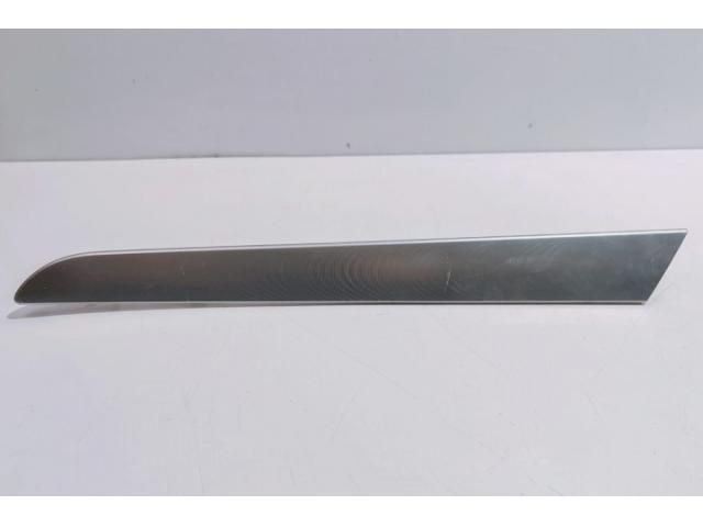 bontott AUDI A6 C6 Bal első Ajtó Díszléc