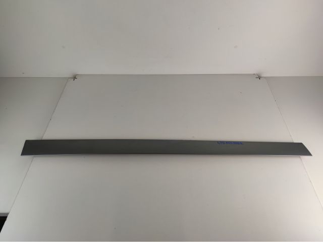 bontott AUDI A6 C6 Bal első Ajtó Díszléc