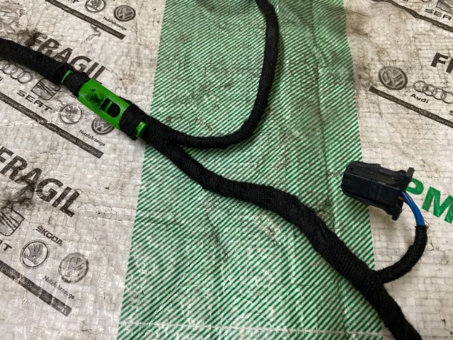 bontott AUDI A6 C6 Bal első Ajtó Kábelköteg