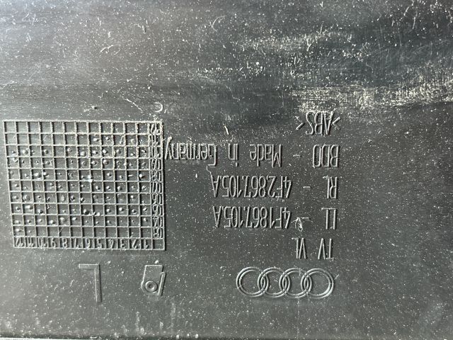 bontott AUDI A6 C6 Bal első Ajtó Kárpit