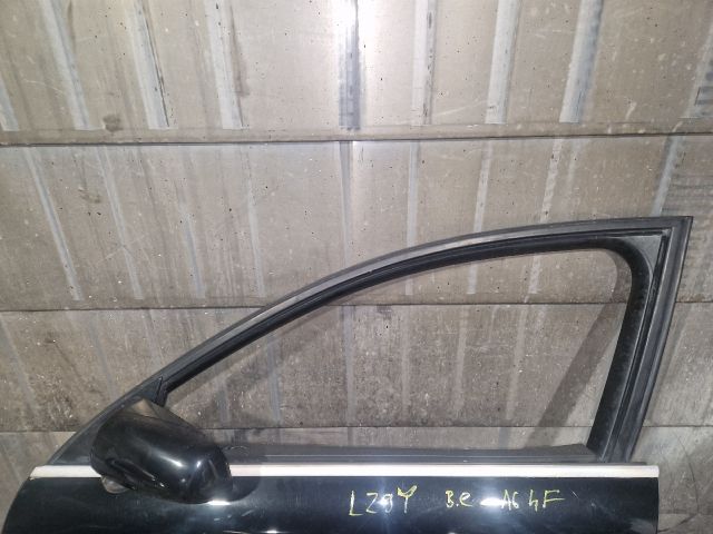 bontott AUDI A6 C6 Bal első Ajtó (Részeivel)