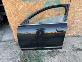 bontott AUDI A6 C6 Bal első Ajtó (Részeivel)