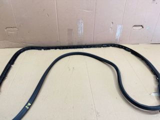 bontott AUDI A6 C6 Bal első Ajtó Szigetelés