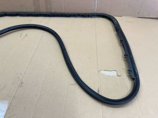 bontott AUDI A6 C6 Bal első Ajtó Szigetelés