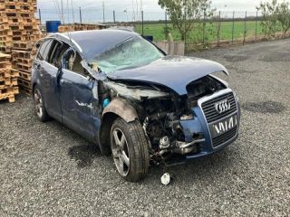 bontott AUDI A6 C6 Bal első Ajtó (Üres lemez)