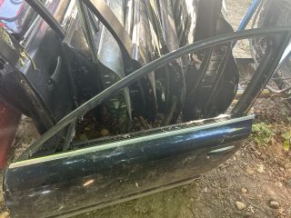 bontott AUDI A6 C6 Bal első Ajtó (Üres lemez)