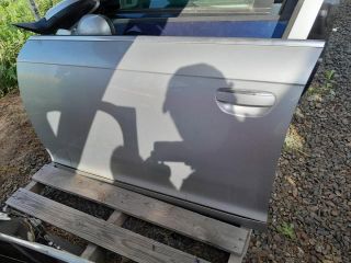 bontott AUDI A6 C6 Bal első Ajtó (Üres lemez)