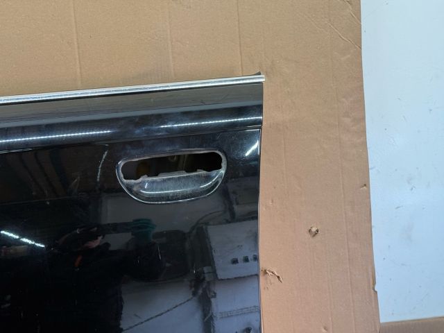 bontott AUDI A6 C6 Bal első Ajtó (Üres lemez)