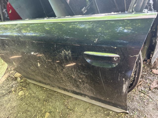 bontott AUDI A6 C6 Bal első Ajtó (Üres lemez)