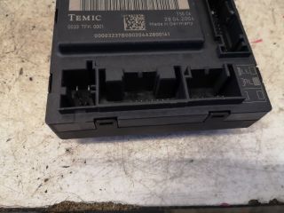 bontott AUDI A6 C6 Bal első Ajtó Vezérlőegység