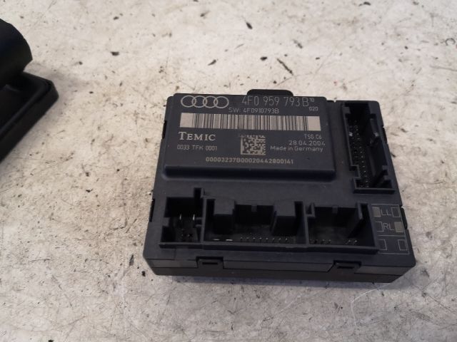 bontott AUDI A6 C6 Bal első Ajtó Vezérlőegység