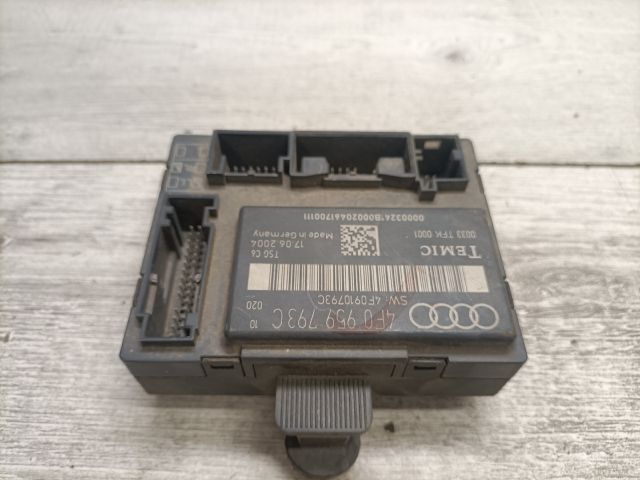 bontott AUDI A6 C6 Bal első Ajtó Vezérlőegység